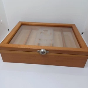 Ferrari Accessory Case Wooden Ferrari Club Italia Owners EMILIA ROMAGNA New - Picture 1 of 7