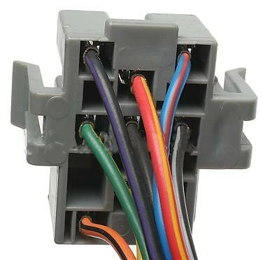 # S-607 Productos de motor estándar Conector de interruptor de atenuación de faros Foto 1 de 1