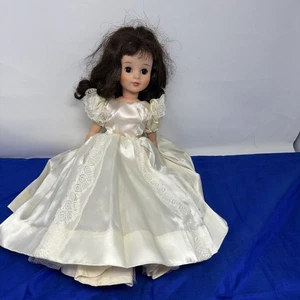 Vintage Madame Alexander 1965 Mädchen Puppe "Elise" 17" Brautkleid/Strumpfhose LESEN - Bild 1 von 13