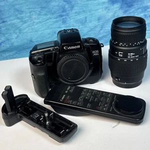 Canon A2e Sigma 70-300 EF, WL-1000,  - Picture 1 of 13