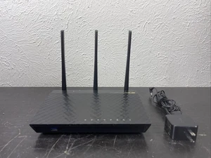 ASUS Dual-Band 3 x 3 AC1750 Wi-Fi 4-Port Gigabit Router RT-AC66U B1 - Picture 1 of 7