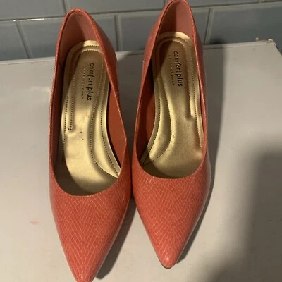 Zapatos de salón Comfort Plus By Predictions para mujer con estampado de serpiente rosa punta talla 7M Foto 1 de 4