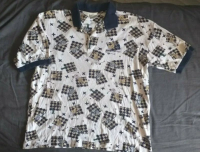 Camiseta polo masculina Sergio Tacchini branca geométrica tamanho G retrô 100% algodão  - Imagem 1 de 4