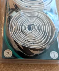 Specialized "S" handlebar Wrap Cork tape w/caps & adhesive Made in Italy - white - Picture 1 of 4