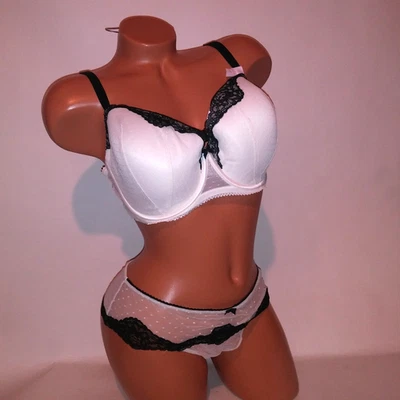 Victoria Secret Bra Set 36DDD Lined Demi Large Thong White Black Lace & Dots - Image 1 of 4