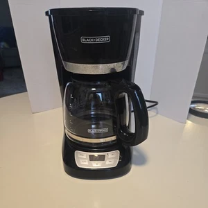 BLACK+DECKER CM1060B 12-Cup Programmable Coffeemaker - Black - Picture 1 of 3