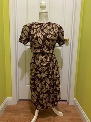 Vintage Bill Blass Blassport Blouse and Skirt 100% Silk Size 6 - Image 1 of 4