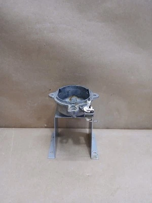 Electrodo de montaje de base de quemador de gama Dacor OEM aparato de estufa de gas genuino #1734 Foto 1 de 4