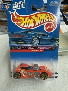 Hot Wheels Mad Maniax Series #4 of 4 Cars Twin Mill II 2000 #020 Orange - Picture 1 of 3