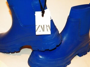Neu mit Etikett Zara Damen-Regenstiefel blau Gummi zum Überziehen Plateau 40/9 - Bild 1 von 3