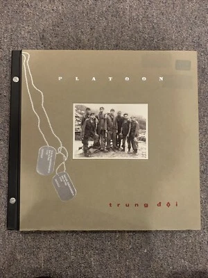 Platoon Laserdisc - trung doi-Special Edition Coffee Table Set+Script+Book -Rare - Image 1 of 4