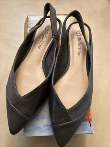 NUEVO Zapatos Planos Puntera Punta Cordones Gris Vegano Ancho 9WW Bella Vita Milla - Imagen 1 de 5