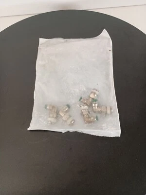 PRESTOLOK/ MALE 1/8" TUBE X  1/4" MNPT BRASS SWIVEL 90°  ELBOW ( PACK OF 5) - Image 1 of 3