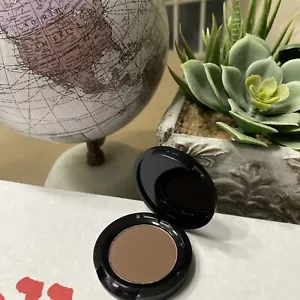 Morphe Brow Powder • Biscotti • 0.06 Oz ( Light Taupe With Cool Undertones) - Picture 1 of 4