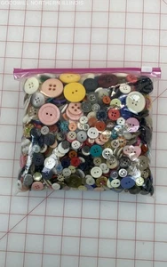 Buttons Lot Assorted Sizes Colors Materials - Picture 1 of 3