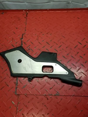Cubierta del cuadro inferior del lado derecho Honda CBR1000F 1996 Foto 1 de 4