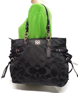 COACH SIGNATURE COLETTE BLACK JACQUARD TOTE SHOULDER HANDBAG 16435 - Picture 1 of 14