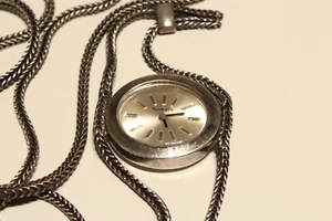 VINTAGE SWISS LUXURY LADIES SOLID SILVER WATCH PENDANT WITH CHAIN "FORMATIC" - Picture 1 of 12
