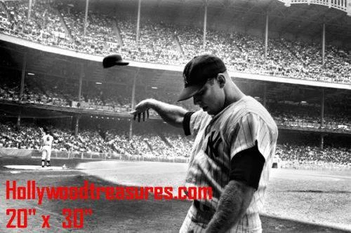 Mickey Mantle~NY Yankees~Entertainment Room~Game Room~Photo~Poster 20" x 30" - Image 1 of 1
