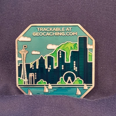 HQ 20th Anniversary Coin with trackable copy - Very Hard To Find - Unactivated - Image 1 of 3