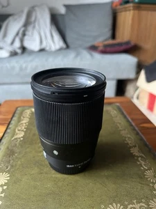 Sigma DN 1,4/16 DC Contemporary MFT / Micro-Four-Thirds - 16mm f/1.4 DC - Bild 1 von 4