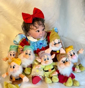 19” Lizzy by Adrie Stoete as Snow White w/7 dwarves reborn artist Peg Spencer - Picture 1 of 18