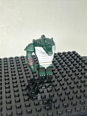 Lego TMNT Leatherhead Minifigure TNT033 from Set 79121 MISSING ARM - Image 1 of 4