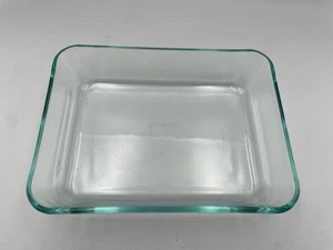 Pyrex 7210 Clear Glass Baking Dish 3 Cup 7x5 Inch Rectangle Made in USA - Picture 1 of 4