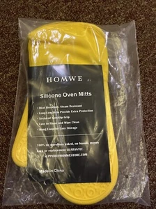 Silicone Oven Mitts, Heat Resistant 2PCS Oven Mitts with Soft Cotton Lining! - Picture 1 of 2