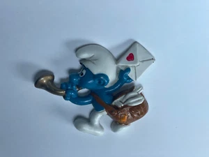 Schlümpfe Postbote MAGNET 1983 Schleich Peyo Hong Kong Vintage Original PVC Figur - Bild 1 von 5
