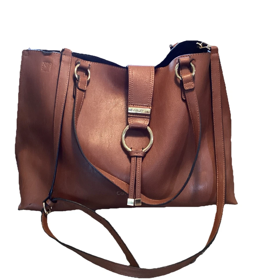 Bolso/cartera grande de cuero marrón Calvin Klein bandolera herrajes dorados Foto 1 de 4