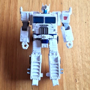 Vintage Transformers Ultra Magnus White Optimus Prime Semi Truck Cab - Picture 1 of 3
