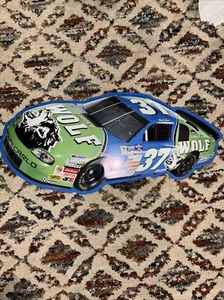 VINTAGE 1998 NASCAR #37 HOLZ WOLF MARK GRÜN METALLSCHILD 23" x 11 - Bild 1 von 4