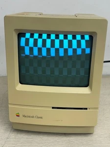 Vintage Macintosh Classic M1420 1991 Apple computer - Picture 1 of 11