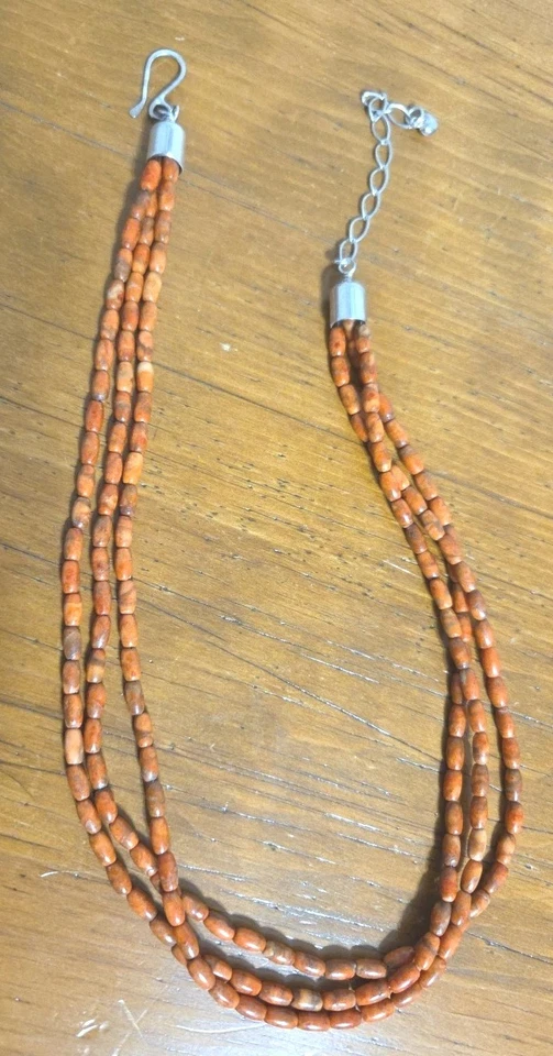 Collar JAY KING Coral Naranja Triple Hilo, Plata de Ley 17" Foto 1 de 1