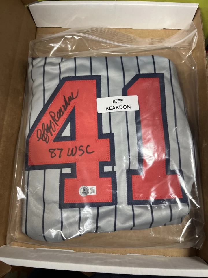 Camiseta personalizada firmada por Jeff Reardon de los Mellizos de Minnesota con certificado de autenticidad 87 WSC Beckett Foto 1 de 1