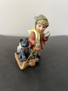 Vtg 2000 Hummel Goebel Sleigh Ride For Pup Christmas Ornament Figurine EXCELLENT - Picture 1 of 12