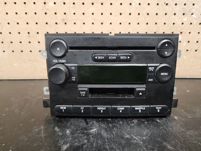 04 05 06 Ford F-150 AM FM CD cassette radio receiver OEM 4L3T-18C868-FC - Image 1 of 4