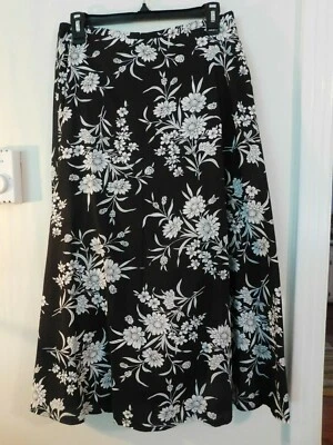 SAG HARBOR 裙,尺寸 6,长,衬里,黑色和白色,29.5 英寸腰围 — 第 1/4 张图片