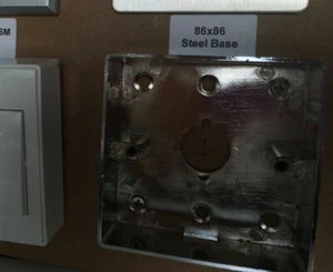 Base de botón de liberación de puerta montada en superficie de pared 86x86 - Imagen 1 de 1