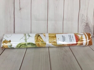Williams Sonoma Thanksgiving Fall Heirloom Pumpkin Table Runner - Picture 1 of 4