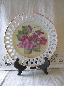 Beautiful Handpainted VIOLETS Collectible Plate with Gold Trim 7" Pierce Lace EC - Picture 1 of 6