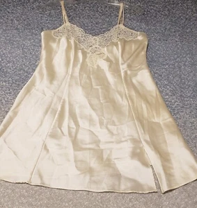 Vintage Victoria's Secret Gown Lingerie Womens Large Shorty Cream Dress - Picture 1 of 13