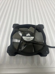 Corsair 120mm  Case Fan 12V DC , 4 Pin 0.28A - Picture 1 of 2