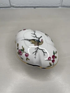 VTG Porcelaine De Paris France Lidded Trinket Powder Box Bird On Branch Berries - Picture 1 of 13