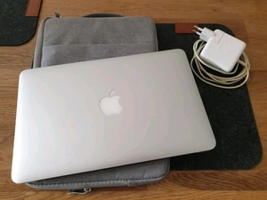 Apple MacBook Air  11 Zoll  2014 i5 4Gb 128Gb OSX 15 - Bild 1 von 11