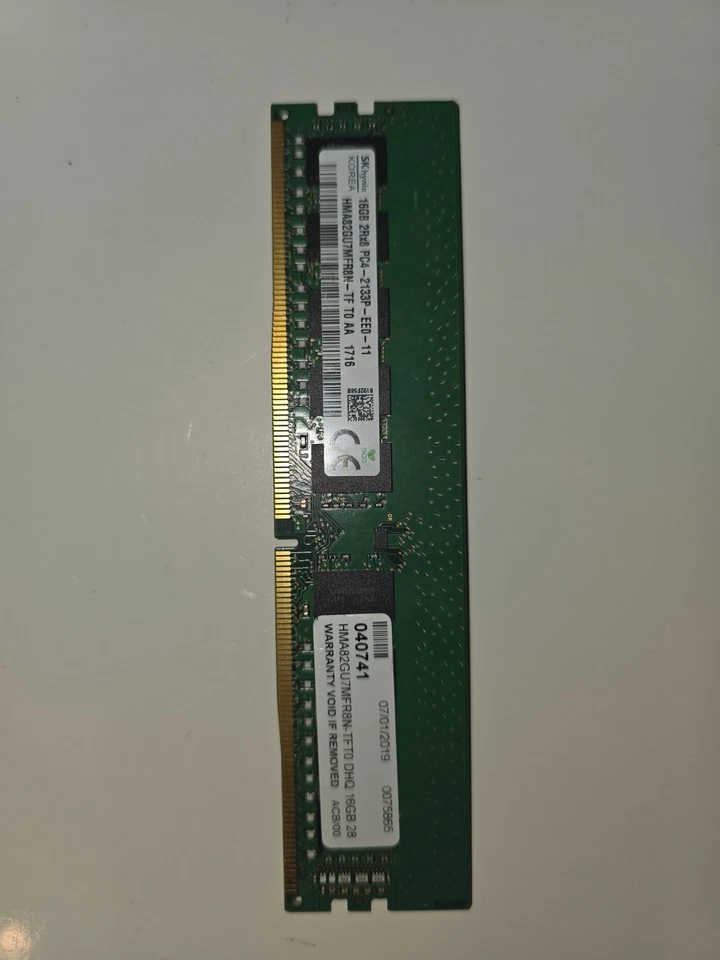 SK Hynix 16GB DDR4 2133MHz 2Rx8 PC4-17000 HMA82GU7MFR8N-TF ECC UDIMM RAM Foto 1 de 1