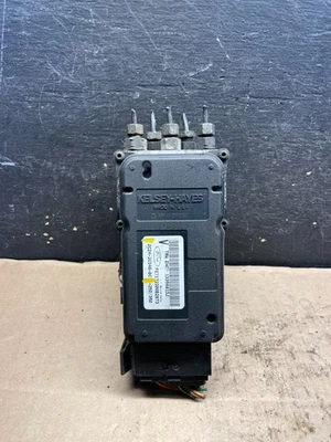 2000 2004 Ford E-150 E150 ABS Anti-Lock Brake Pump Module S8360 DG - Image 1 of 4