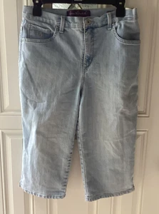 Jean Capri Gloria Vanderbilt azul claro Amanda Skimmer - talla 8 - Imagen 1 de 6