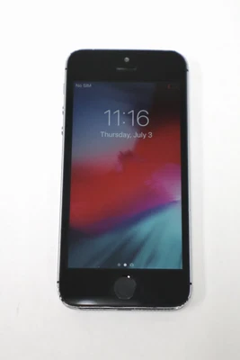 Unlocked Apple iPhone 5S 16GB A1533 (ME296) - Used, Fair, No Accessories - Image 1 of 4